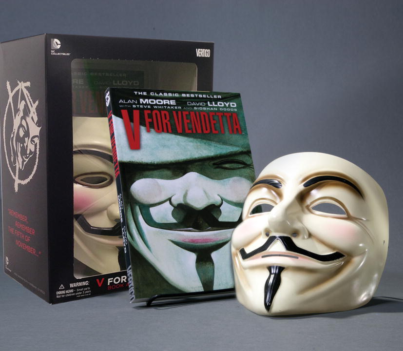 Alan Moore/V for Vendetta Deluxe Collector Set [With Mask]